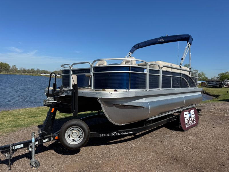 Boat Image 1