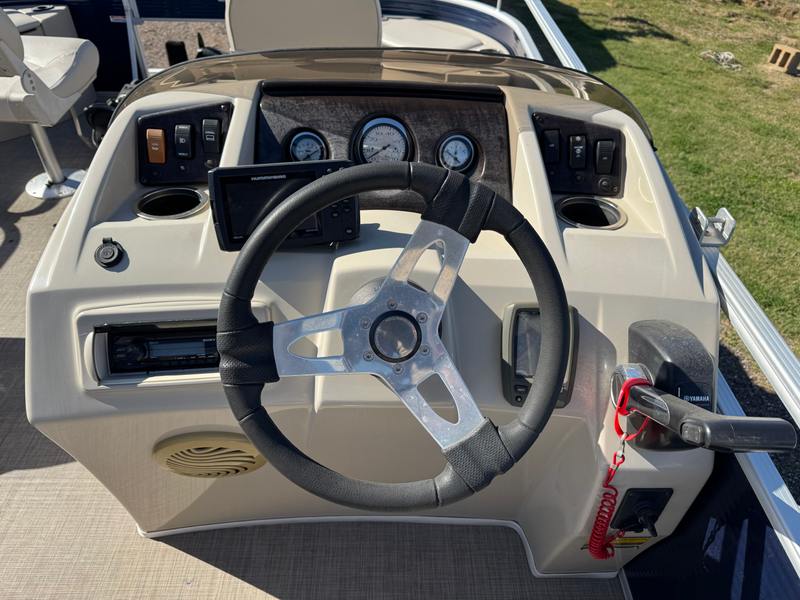 Boat Image 11