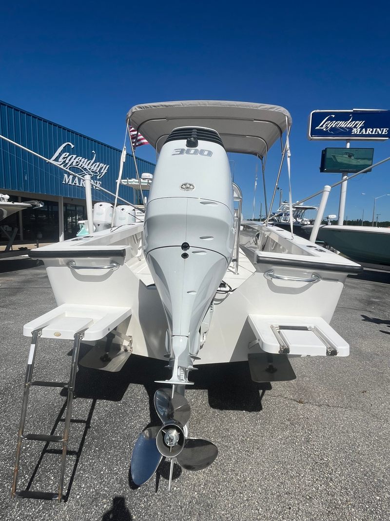 2022 Rhino Rambo 27 CC