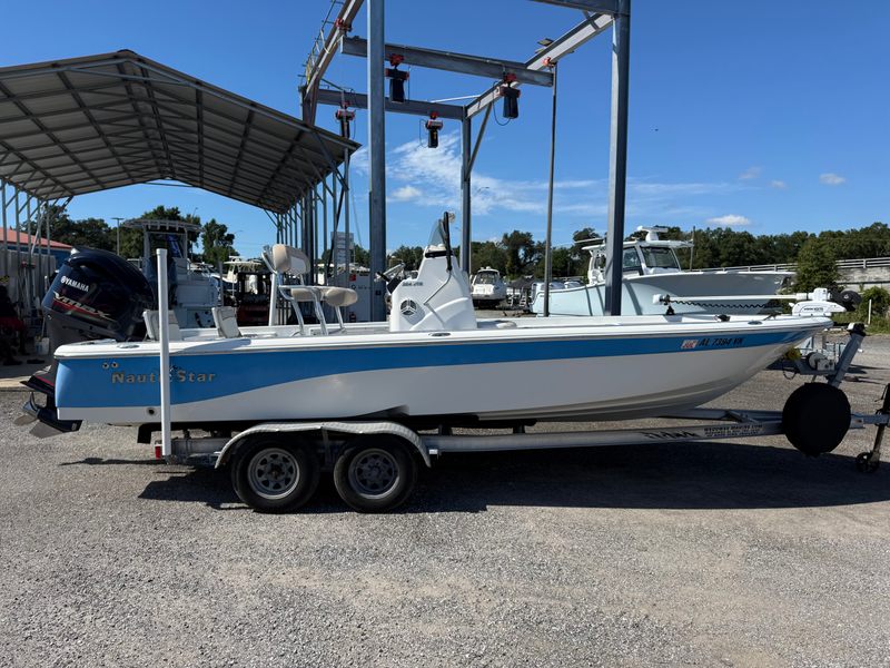 2016 Nauticstar 224 XTS