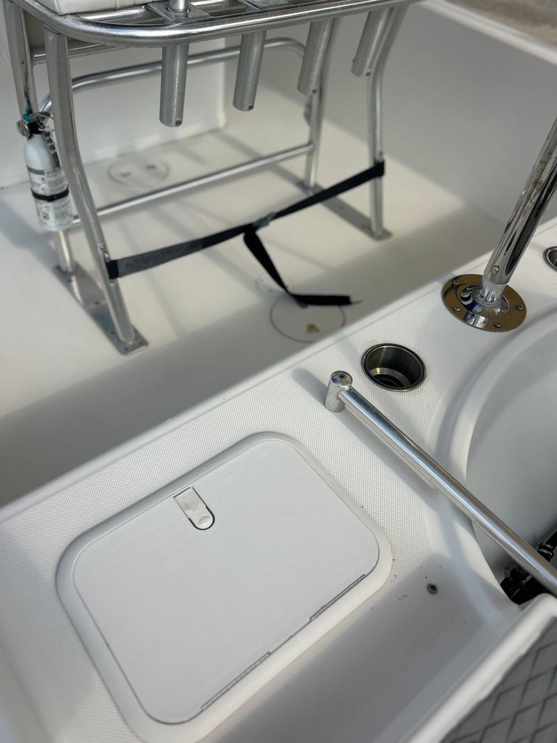 Boat Image 11