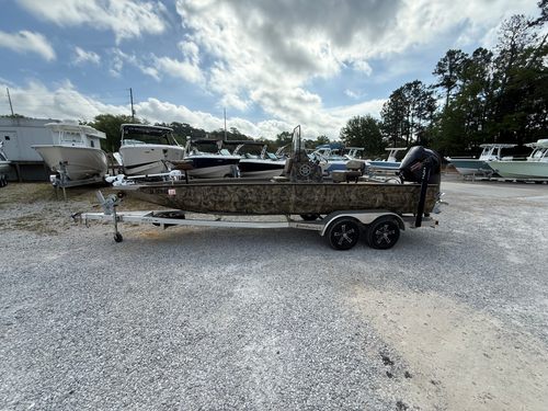 2023 Excel Bay Pro Elite 220