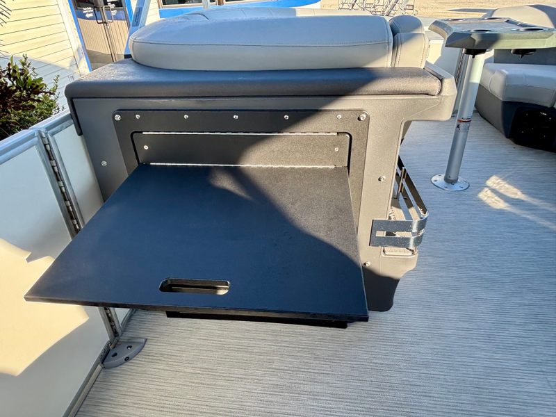 Boat Image 11