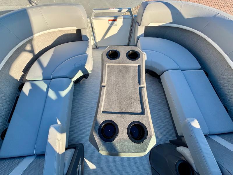 Boat Image 17