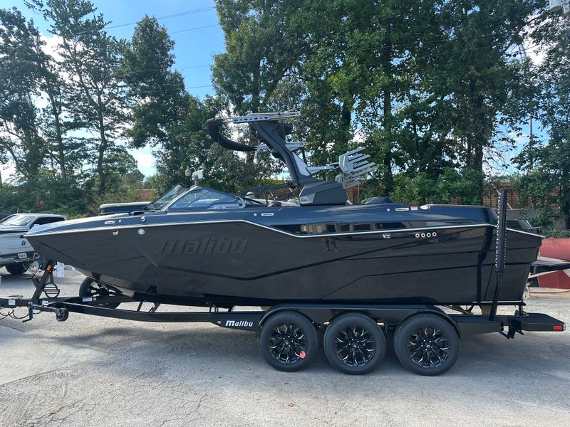 2025 Malibu M Series M242