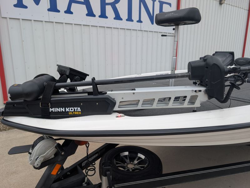 Boat Image 13