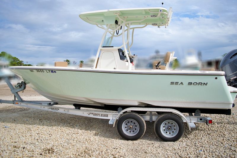 2023 Sea Born 22 LX