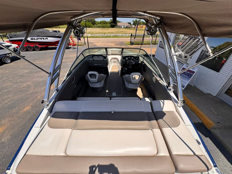 Boat Image 8