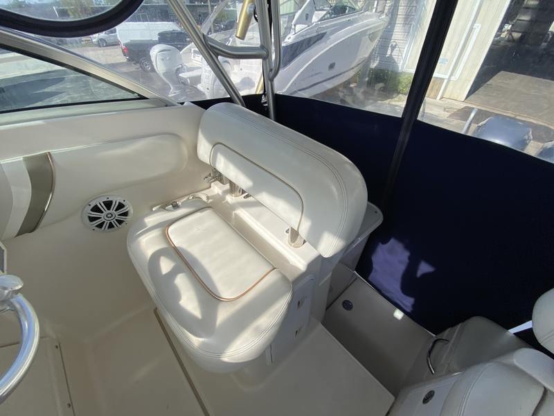Boat Image 10