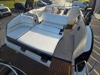 Gallery Image 13