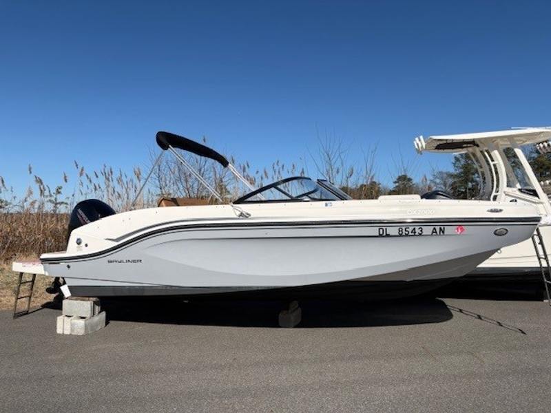 2022 Bayliner 2000 DX