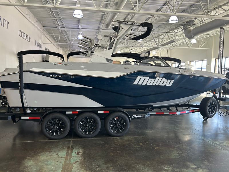 2026 Malibu M Series M242