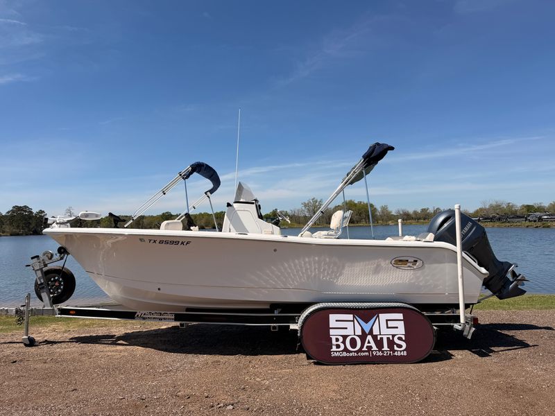 2022 Sea Hunt 229 Ultra