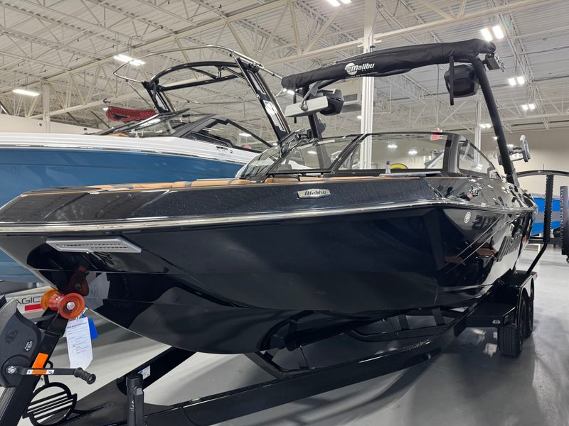 2025 Malibu Wakesetter 23 LSV