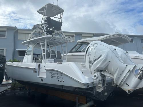 2023 Everglades 365 CC